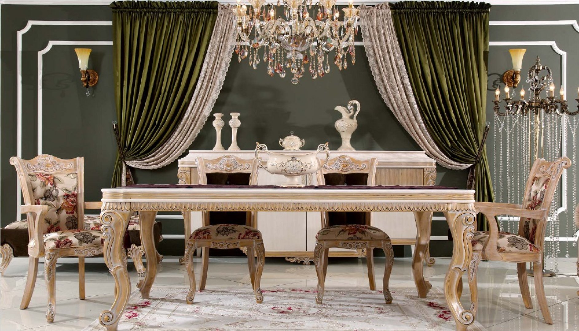 Percemah Classic Dining Room Set