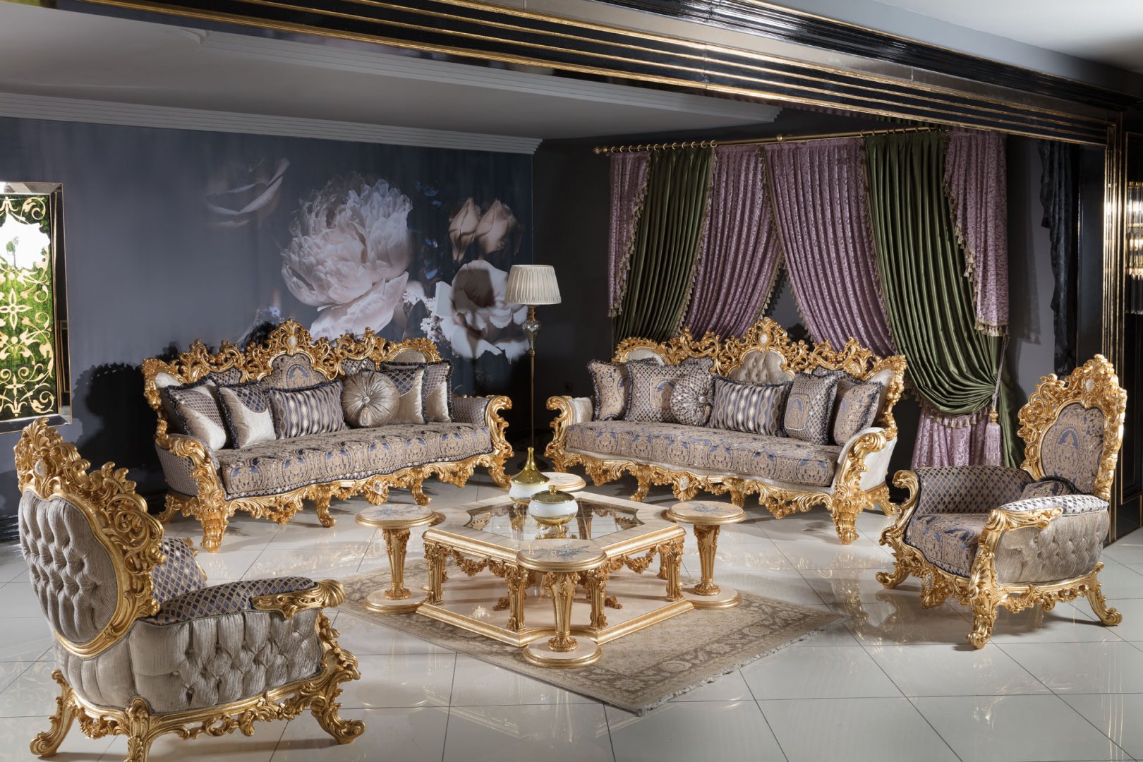 Sarina Classic Sofa Set