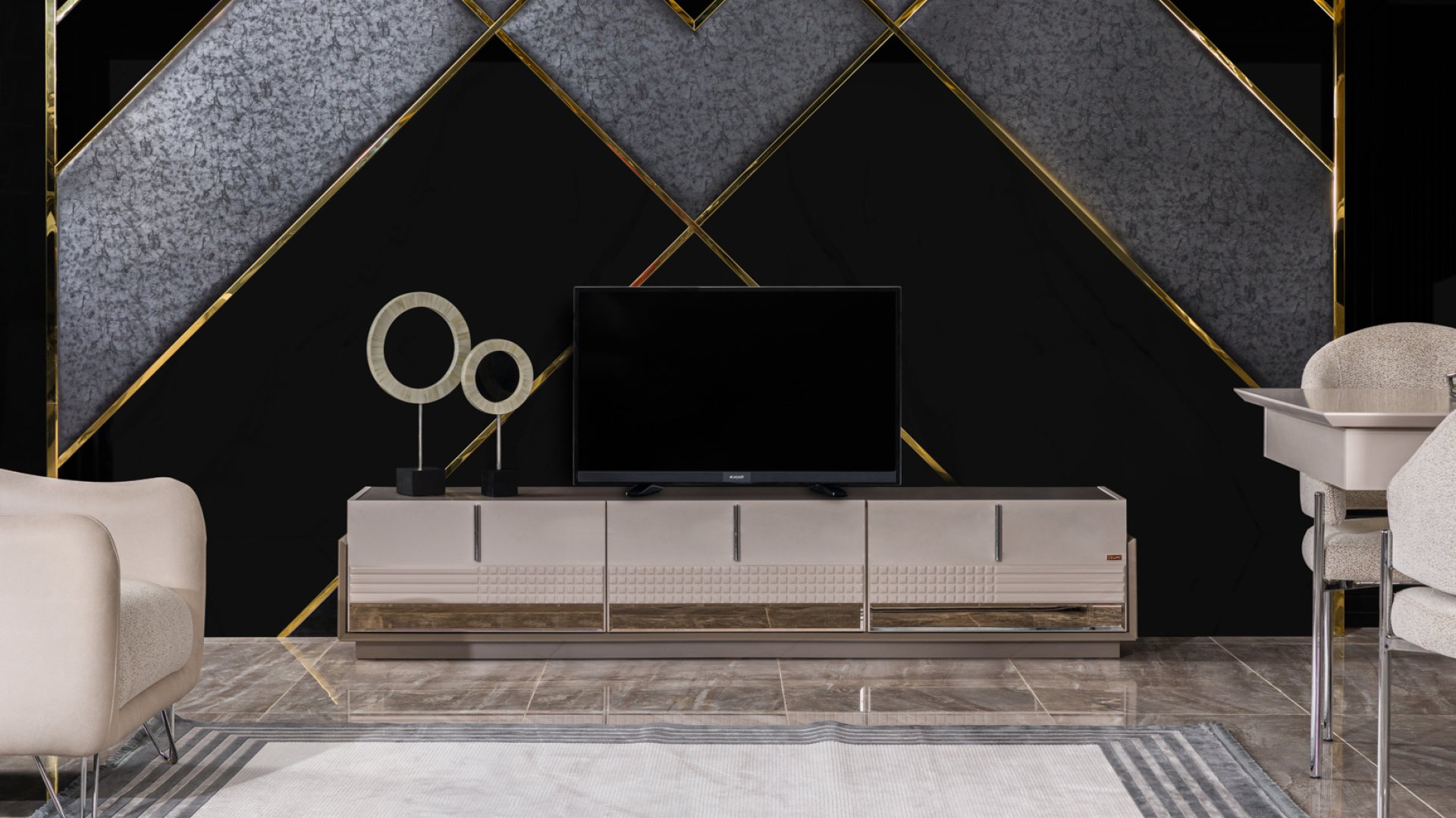 Line TV Unit 2024