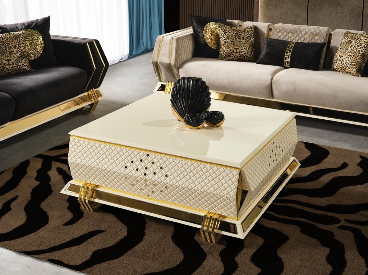 Luxury Coffee Table 1