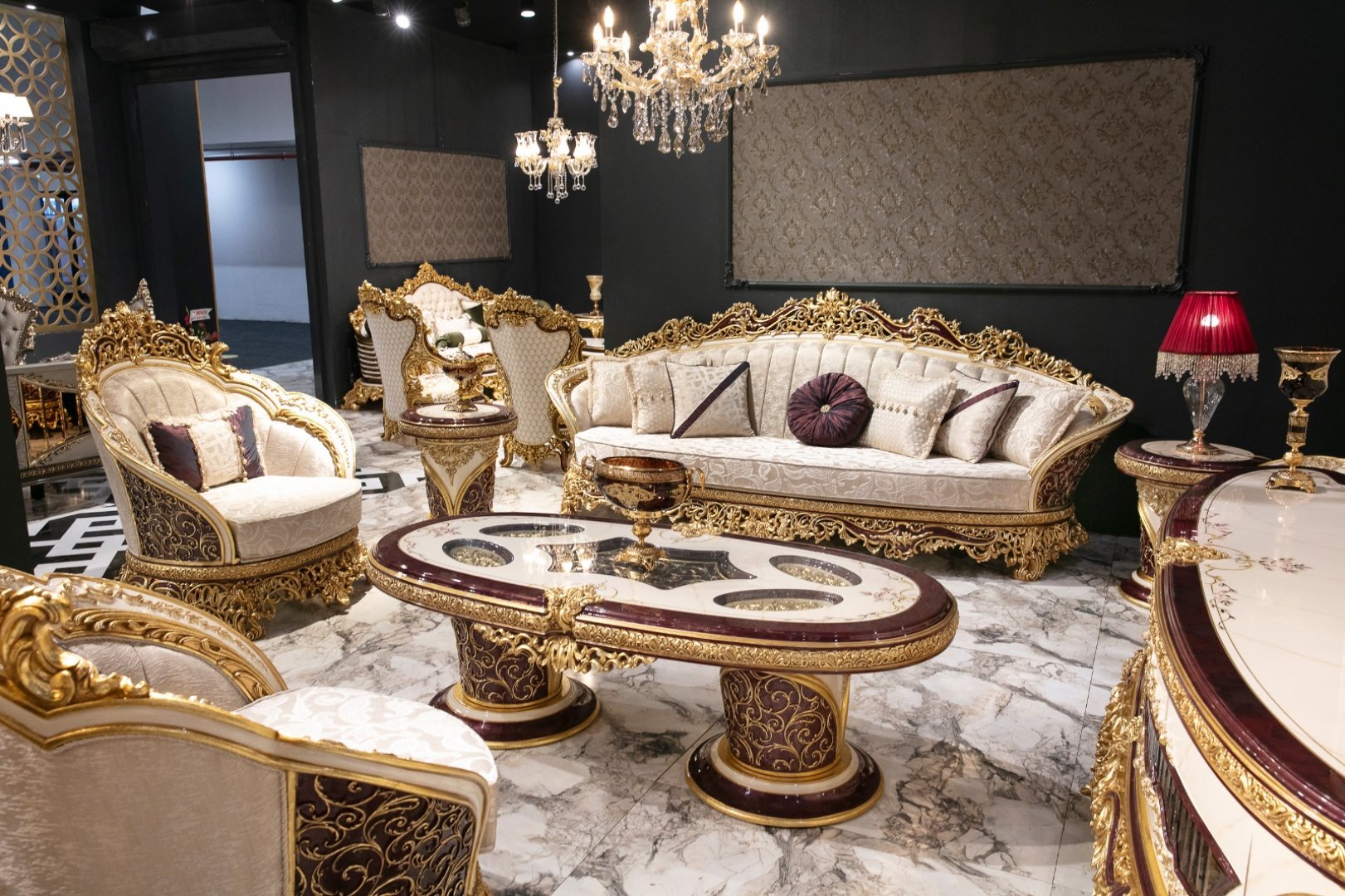 Estelya Classic Sofa Set